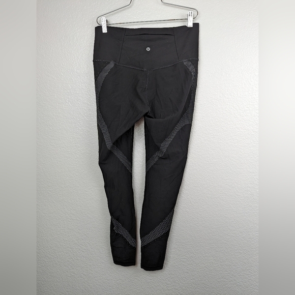 Lululemon Mapped Out High Rise Tight - Picture 2 of 4